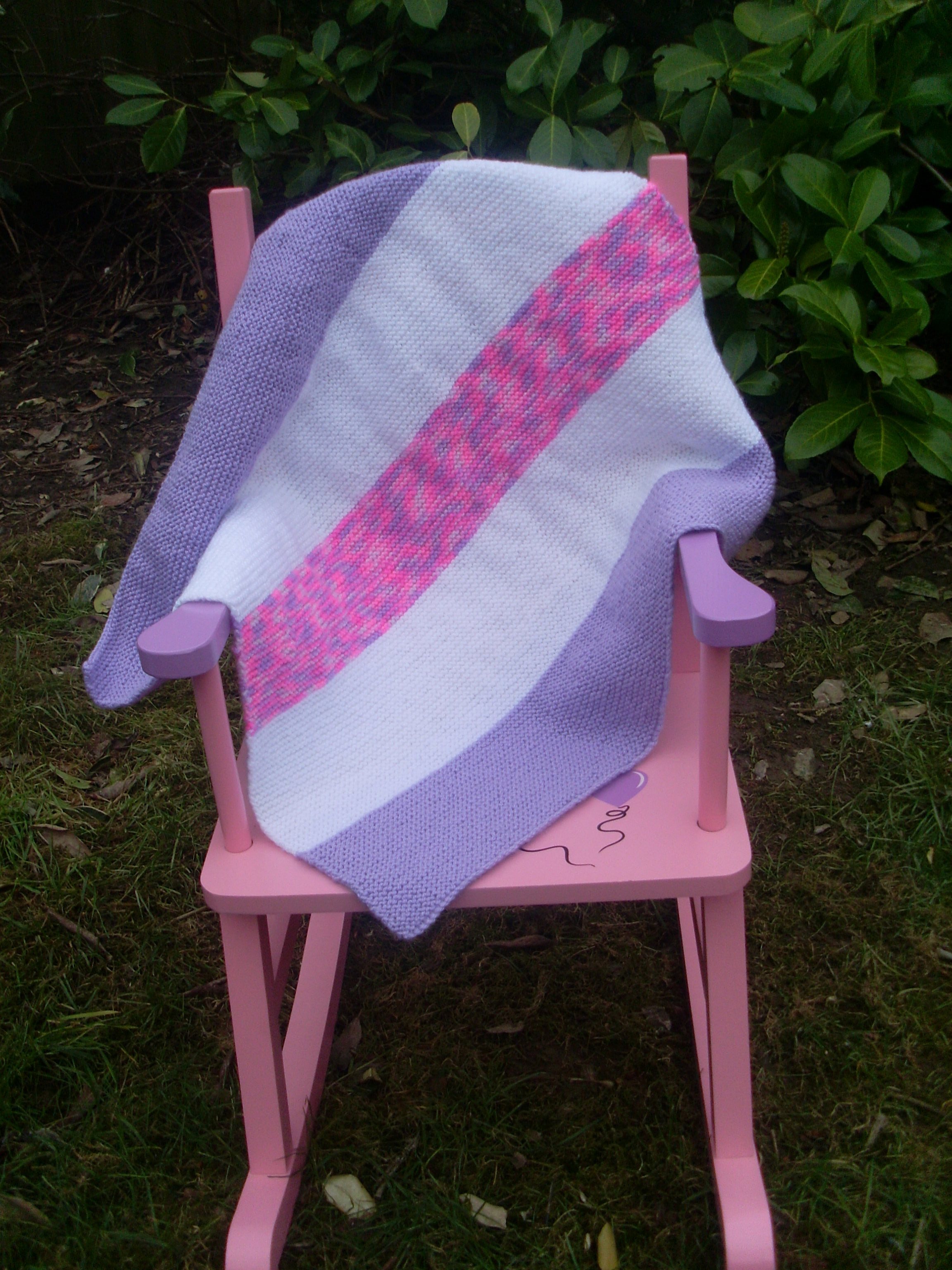 Hand Knitted Baby Blanket on Luulla
